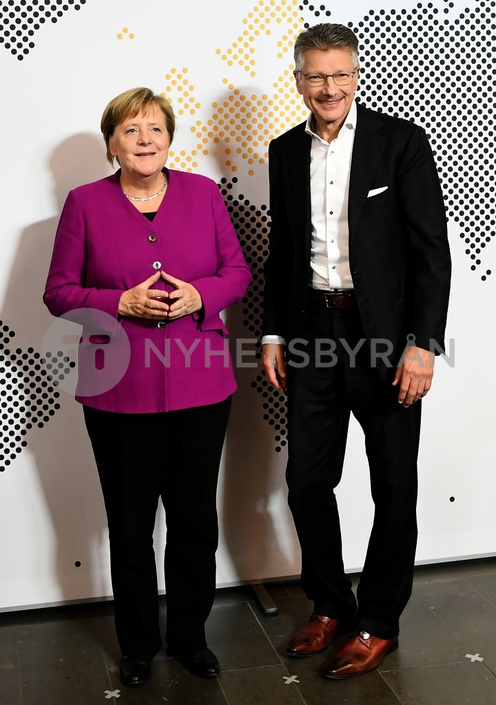 Civil dialogue with Chancellor Merkel