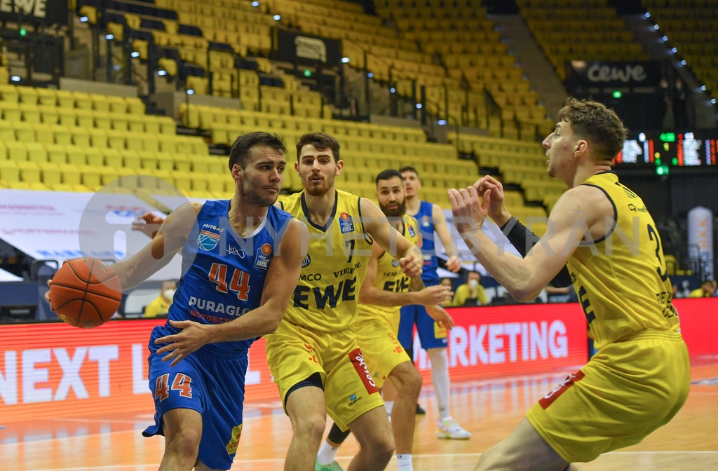 GER, Basketball,easy Credit-BBL, EWE Baskets Oldenburg Vs SYNTAINICS ...