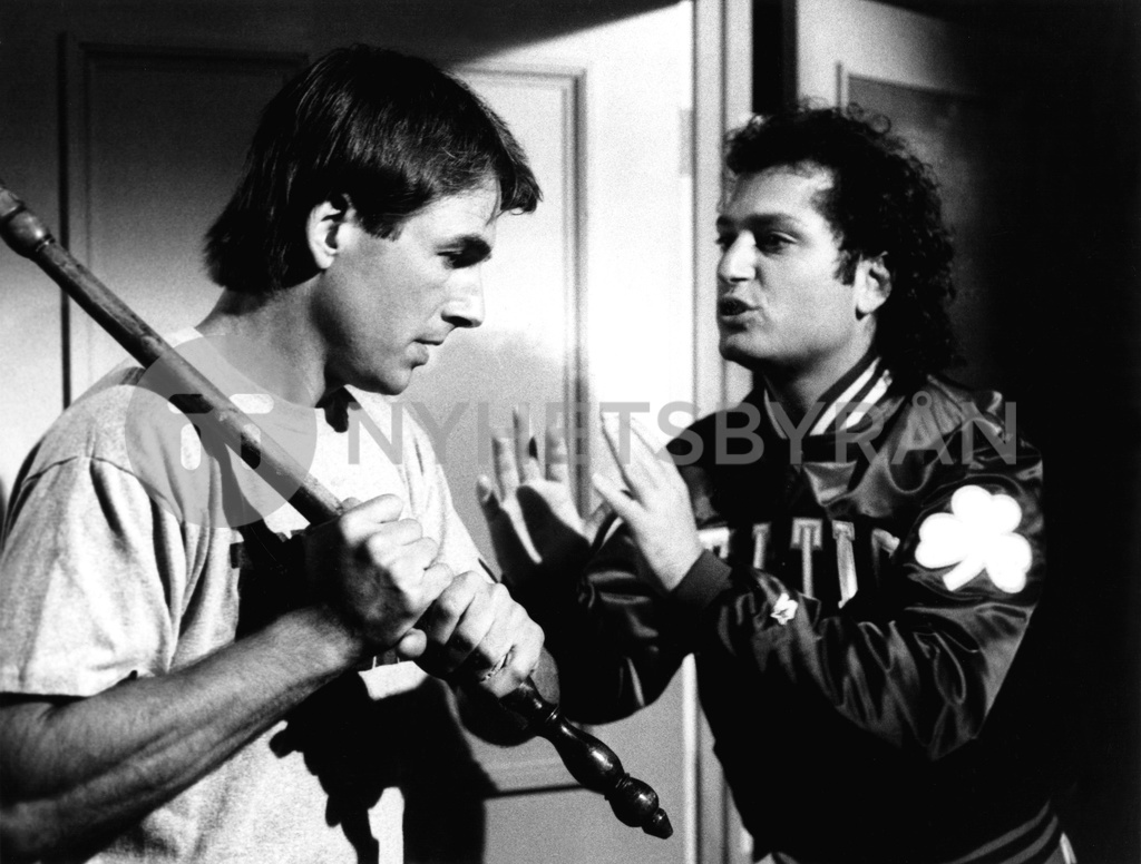 ST. ELSEWHERE, Mark Harmon, Howie Mandel [episode airdate: 9/6/85 ...