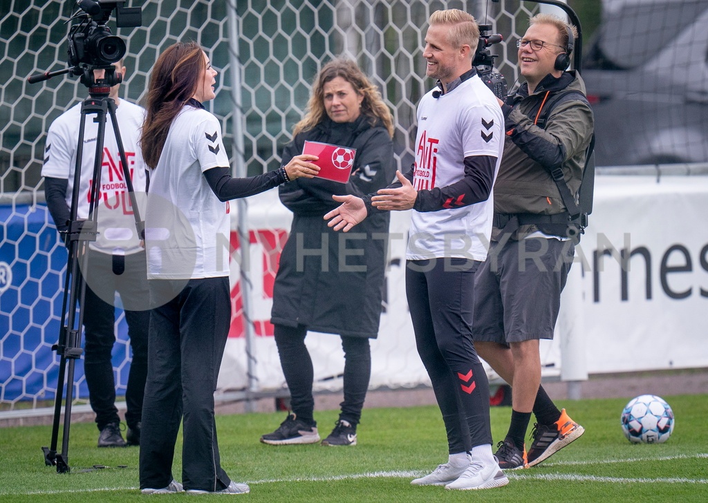 Mixed Zone Og Træning Med Herrelandsholdet I Fodbold I Helsingør Kronprinsesse Mary 