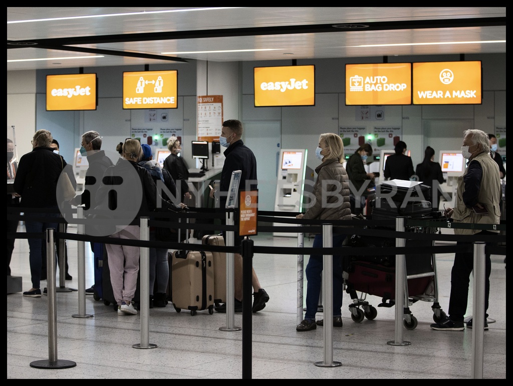 International leisure travel ban lifted